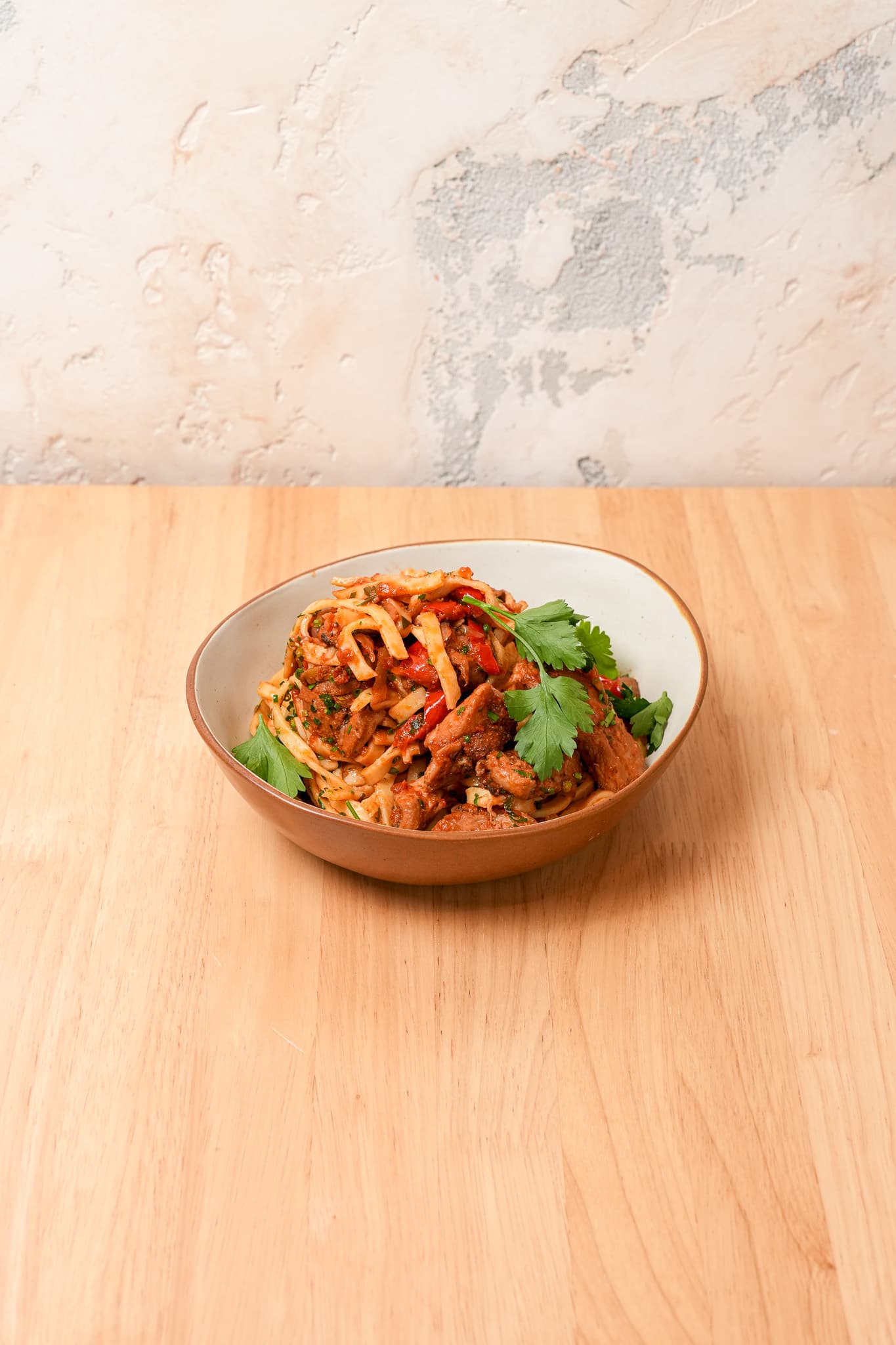 Noodle stir fry meal